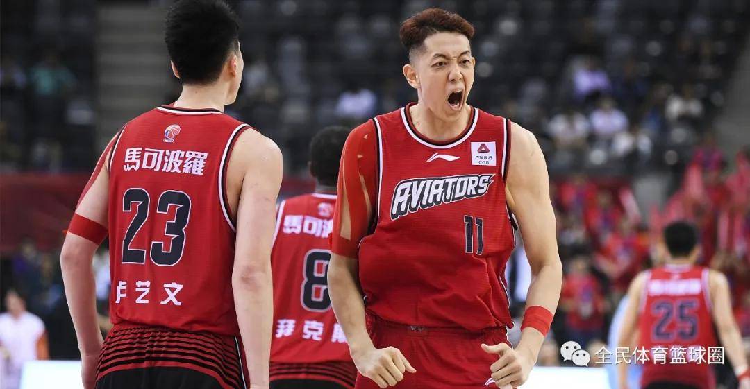  张镇麟隔扣外援辽宁战胜青岛展实力