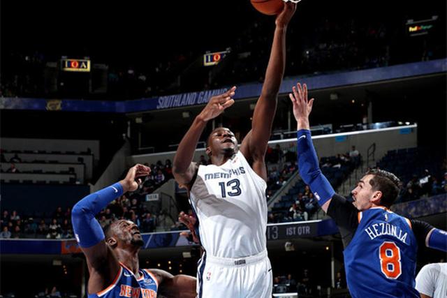  贾伦杰克逊攻防一体灰熊击败掘金